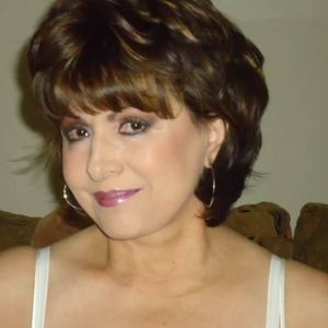 Meet your Posher, Christine